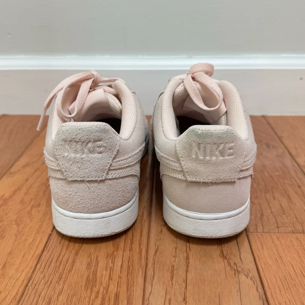 Nike Court Vision Low Top Light‎ Pink Suede Size 8.5